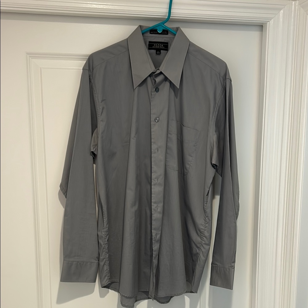 Andrew Fezza men’s size 161/2 or 34/35 button down shirt
